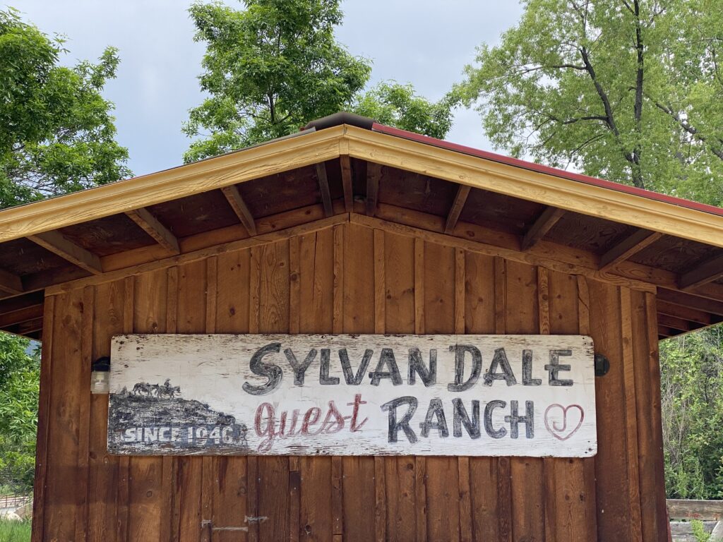 Sylvan Dale Guest Ranch, Retreat & Wedding Venue